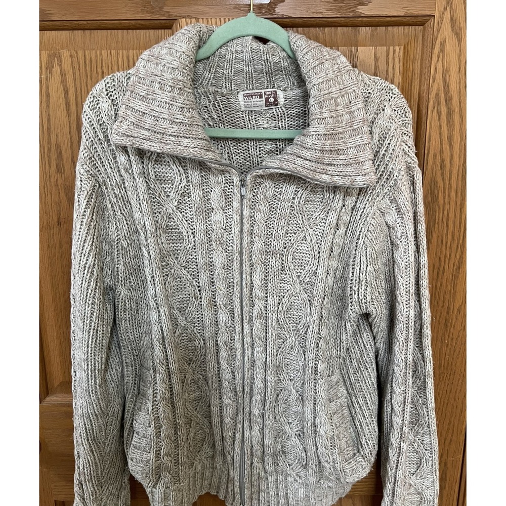 Vintage Montgomery Ward 100% Wool Cable Knit Zip Cardigan Sweater Jacket